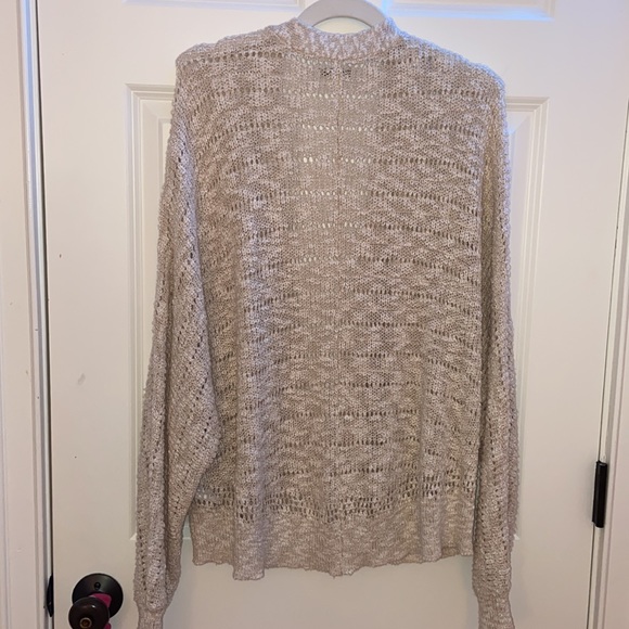 American Eagle Cardigan - Picture 2 of 4
